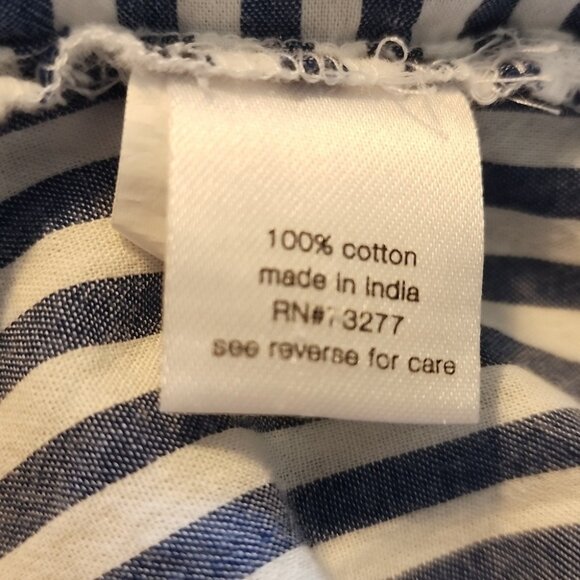 Elizabeth and James shirt size XS - Picture 4 of 4